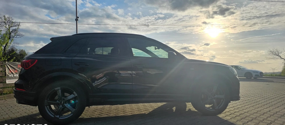 Audi Q3 cena 154999 przebieg: 17000, rok produkcji 2022 z Wieliczka małe 529